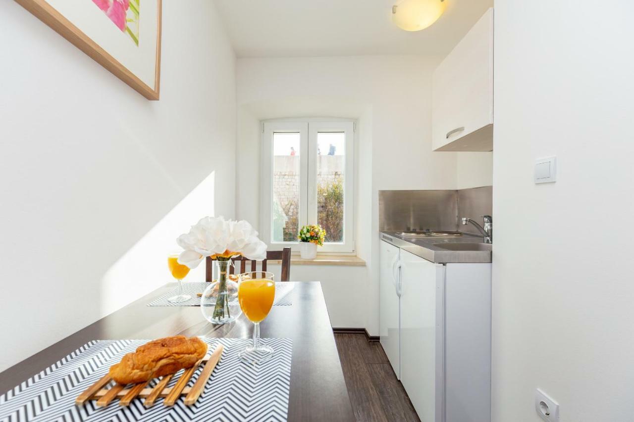City Wall'S Studio Apartment Dubrovnik Exterior photo